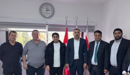 Hür-İş ve Kamu-İş’ten Pakistan Kültür ve Dayanışma Derneği’ne ziyaret: Çalışanların hakları ele alındı