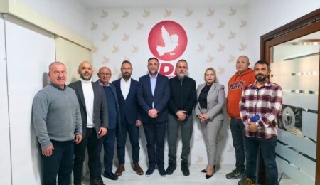 KTÖS, TDP'yi ziyaret etti: İş birliği imkanları ve demokratik mücadelede güç birliği ele alındı