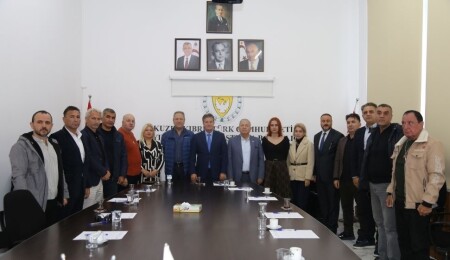 Arıklı, Tekvando Federasyonu'nu kabul etti: Geçmişte olduğu gibi destek vermeye devam edeceğiz