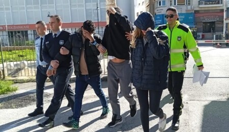 Tabipler Birliği üyesi olmadan işlem yapan doktor 10 gün daha tutuklu kalacak: Hemşire eşi serbest