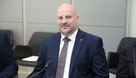 Hasan Küçük haftalık köşe yazısıyla Kıbrıs Postası’nda