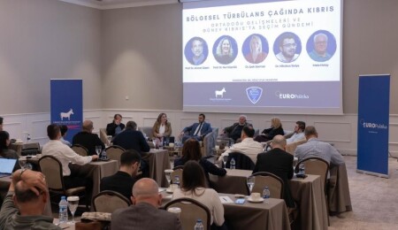 “Bölgesel Türbülans Çağında Kıbrıs” paneli tamamlandı: Ortadoğu’daki gelişmeler ve Kıbrıs’a etkileri ele alındı