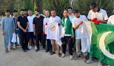 Pakistan Toplum Refahı ve Sosyal Destek Derneği'nden Lefkoşa Mezarlığı'nda temizlik kampanyası