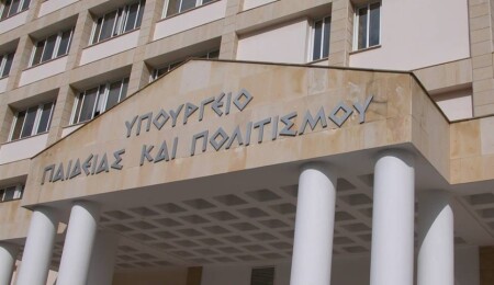 Güney Kıbrıs'ta okullar gelecek hafta açılacak