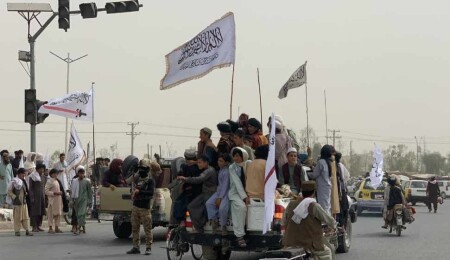 Taliban, Afganistan'da interneti kesti: Ülke genelinde “tam bir telekomünikasyon kesintisi” yaşandı