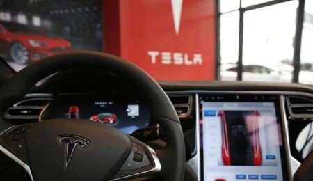 Tesla'nın otomobil teslimatları 2025'in son çeyreğinde düştü