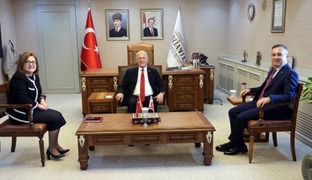 Zorlu Töre, Gaziantep, Adıyaman ve Malatya’da temaslarda bulunmak üzere Türkiye’ye gitti