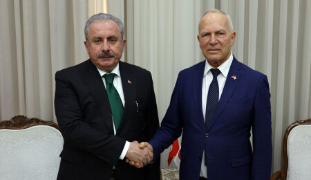 Zorlu Töre, Mustafa Şentop'u kabul etti