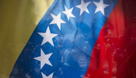 Venezuela'dan "ABD'nin olası askeri hamlesine karşı binlerce Rus uçaksavar füzesi kullanılacağı" mesajı