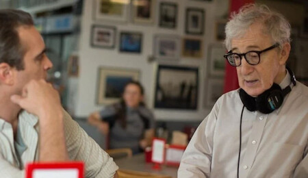 Woody Allen’ın kızının, üniversiteye Epstein’in torpiliyle girdiği iddia ediliyor