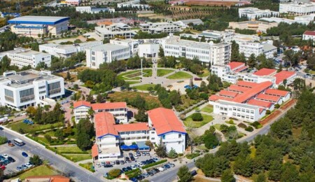 DAÜ Rektörlüğü Şampiyon Melekler için anma mesajı yayınladı