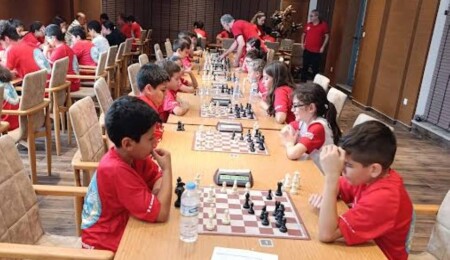 Şampiyon Melekler Satranç Anı Turnuvası yapıldı