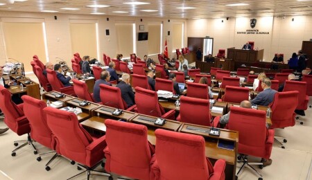 Meclis Başkanlığı seçiminde sonuç alınamadı: Oylama bugün devam edecek