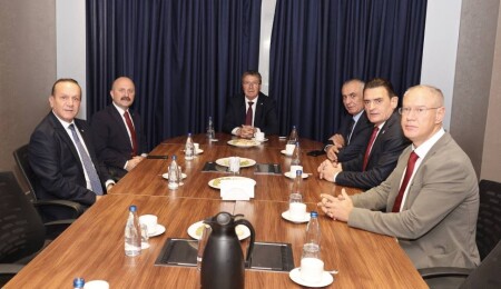 Başbakan Üstel, Adıyaman Valisi Varol'la görüştü: Çıkacak karar örnek teşkil etmeli