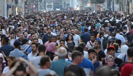 Turkey’s Population Rises by Nearly 160,000 in First Half of 2025