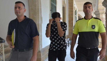 Ercan Havalimanı’nda mermi ile yakalan zanlı 1 aylığına cezaevine gönderildi