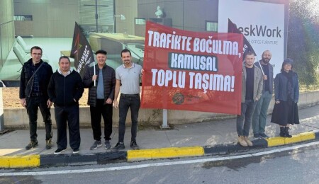 Bağımsızlık Yolu, kamusal toplu taşıma talebiyle eylem yaptı