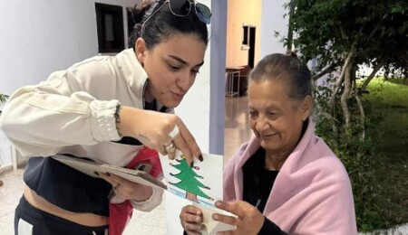 DAÜ Halkla İlişkiler ve Reklamcılık bölümü öğrencilerinden Lapta Huzurevi’ne anlamlı sosyal sorumluluk projesi