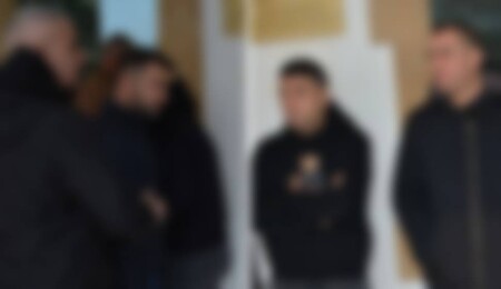 Ercan'da üzerinde 2'şer gram uyuşturucu barındırmakla itham edilen zanlılar 20 gün tutuklu