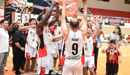 Caesar Projects, Larnaka Gençler Birliği'ni Profesyonel Basketbol Ligi Şampiyonluğu dolayısıyla tebrik etti
