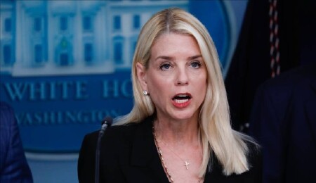 ABD Kongresi'nde Adalet Bakanı Bondi’ye Epstein dosyası soruları yöneltildi