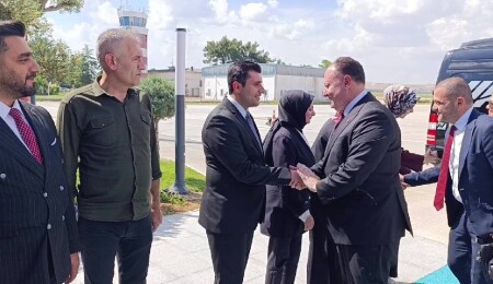 Cumhuriyet Meclisi Başkanı Ziya Öztürkler Malatya’ya gitti