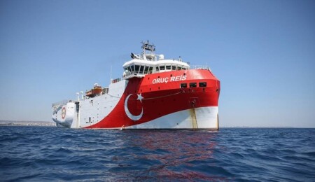 Oruç Reis Sismik Araştırma Gemisi Mavi Vatan'a döndü