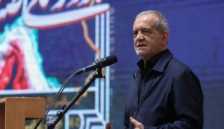 İran Cumhurbaşkanı Pezeşkiyan: Ayrışmaya yol açacak her mesaj, düşmanın değirmenine su taşımaktır