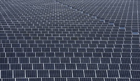 Çin'in kurulu elektrik üretim kapasitesi ilk 5 ayda yüzde 18,8 arttı