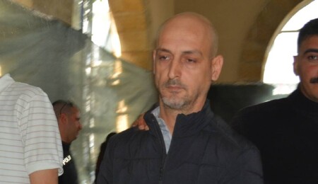 Sahte Fransız kimliğiyle ülkeye girmeye çalışan zanlı tutuklandı