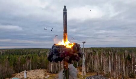 Rusya Oreşnik füzesiyle Kiev'in savunmasını test etti
