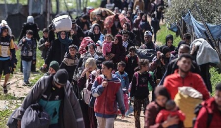 İsrail Gazze Şeridi'ne son 24 saatte düzenlediği saldırılarda 148 Filistinliyi öldürdü