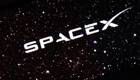 SpaceX hisseleri Nasdaq'ta işlem görmeye başladı