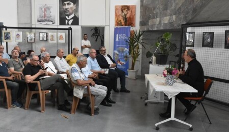 ‘Öksüz Atlar Ülkesinde’ kitabı, tanıtım ve imza etkinliği yapıldı