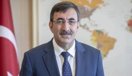 Cevdet Yılmaz: İlan ettiğimiz programı kararlı bir şekilde uygulayarak başaracağız