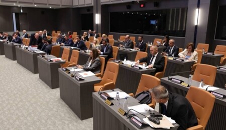 Meclis’te gerginlik: Büyük yenilginin hala farkında değilsiniz