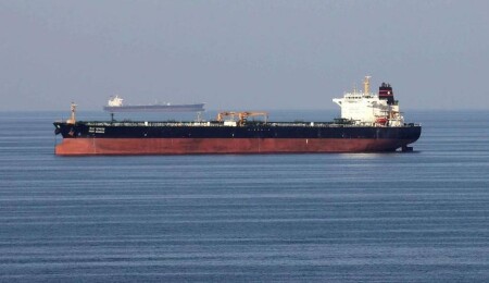 İran'ın fiilen kapattığı Hürmüz Boğazı, küresel enerji ticaretinin gerçekleştiği stratejik geçitlerden biri