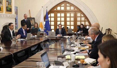 Rum Bayındırlık ve Ulaştırma Bakanı Vasiliko, Özel Güvenlik Merkezi kurmak için ihaleye çıktı
