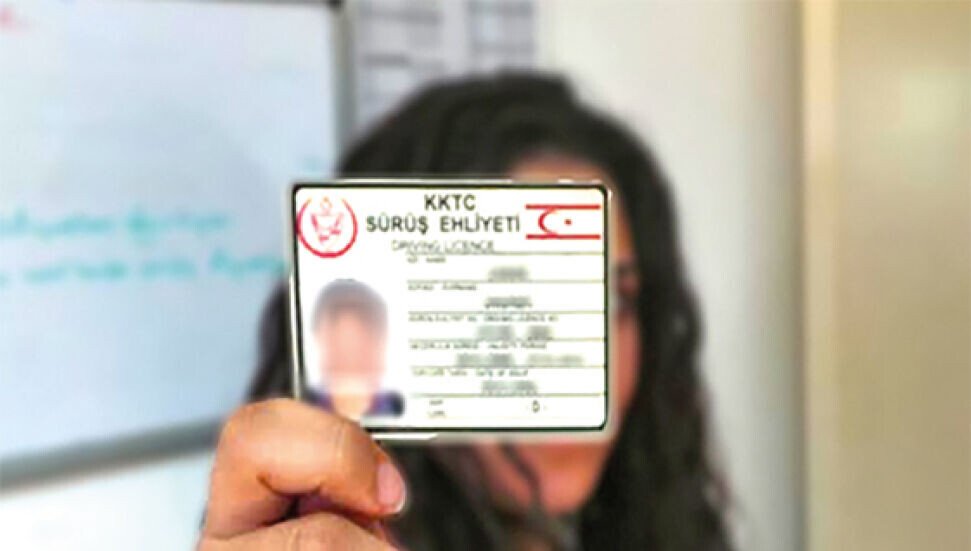 KKTC–Türkiye arasında ehliyet değişiminde belge iadesi ve bürokrasi azaltıldı