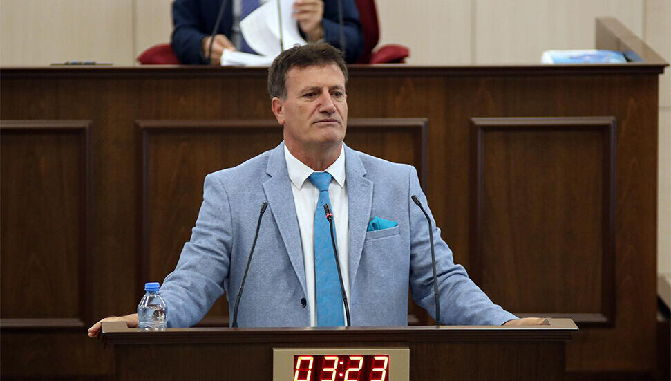 Arıklı'dan Ercan açıklaması: Sendika, siyasi parti gibi davranıyor