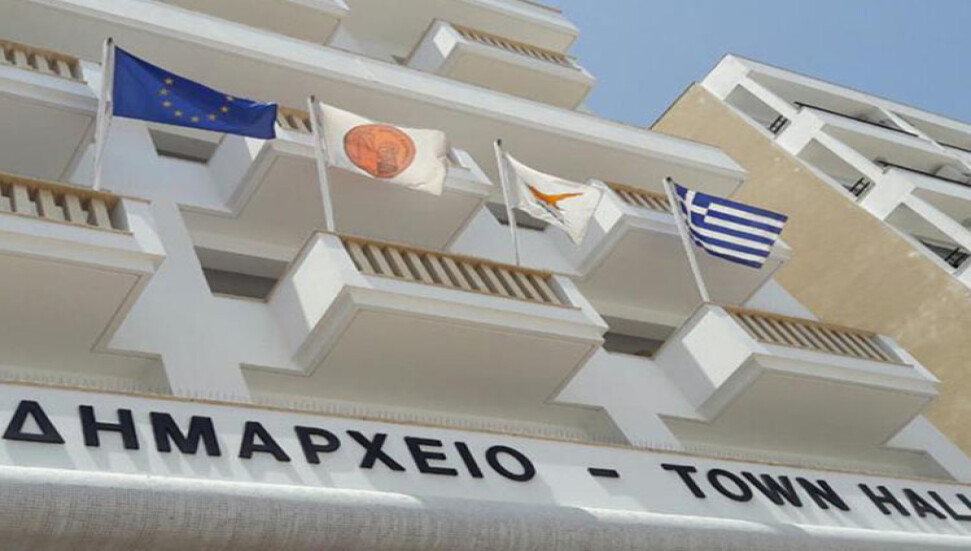 Larnaka'daki Kıbrıs Yahudi Cemaati'nin Trump etkinliğinde hedef değişti: Belediye'ye özür mektubu