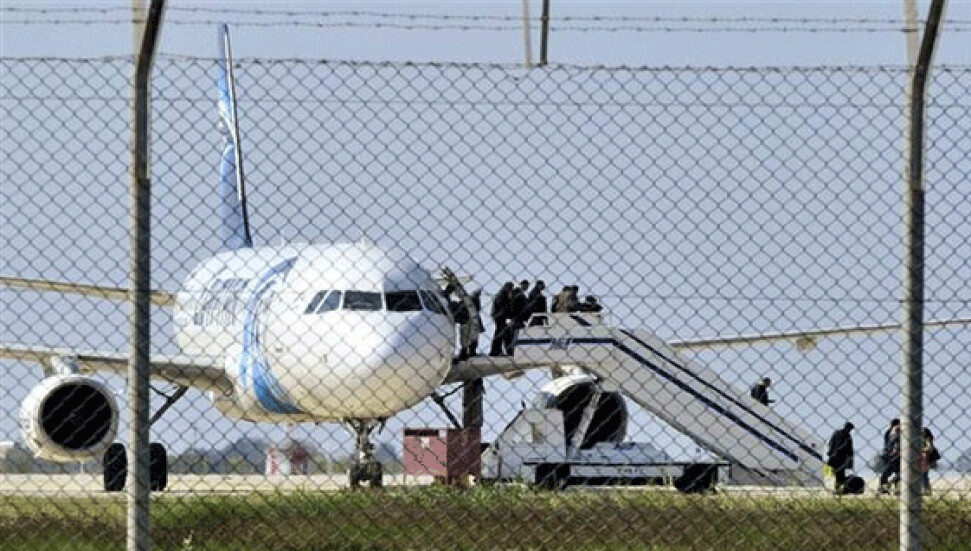 Business class'ta hırsızlık yapan yolcu 20 ay hapis cezası aldı