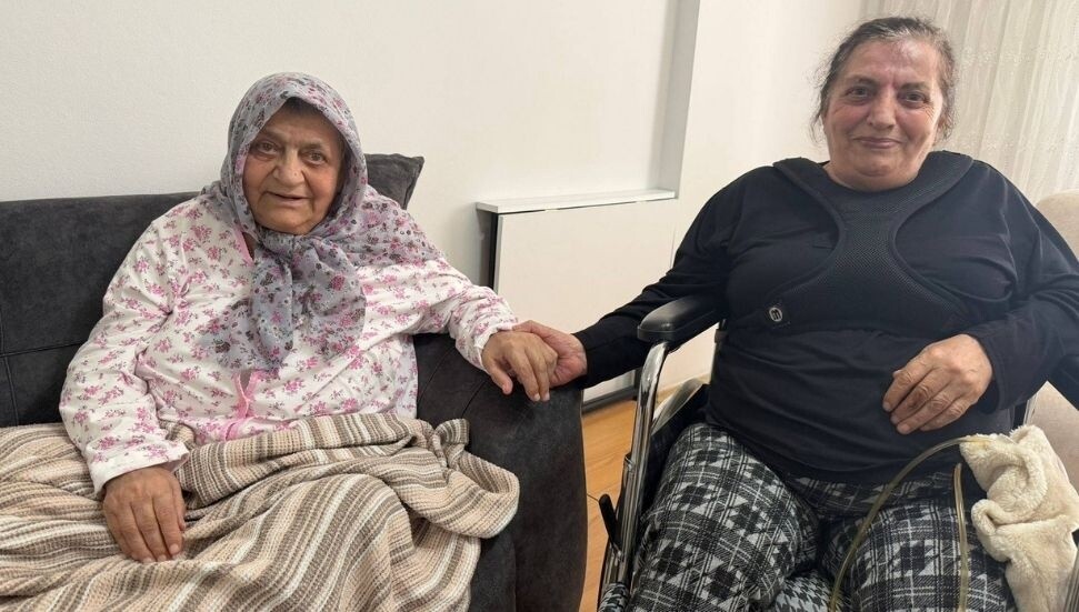 Kalkanlı Yaşam Evi'nden Trabzon'a uzanan 30 yıllık hasret sona erdi: Ayşe Karadağ annesine kavuştu