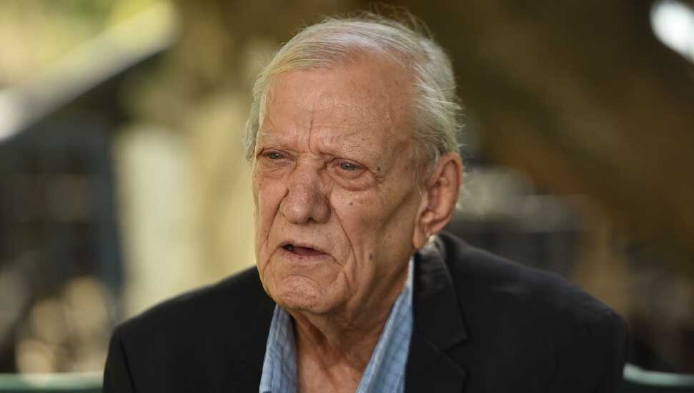 Gazeteci Akay Cemal beyin kanaması geçirdi!