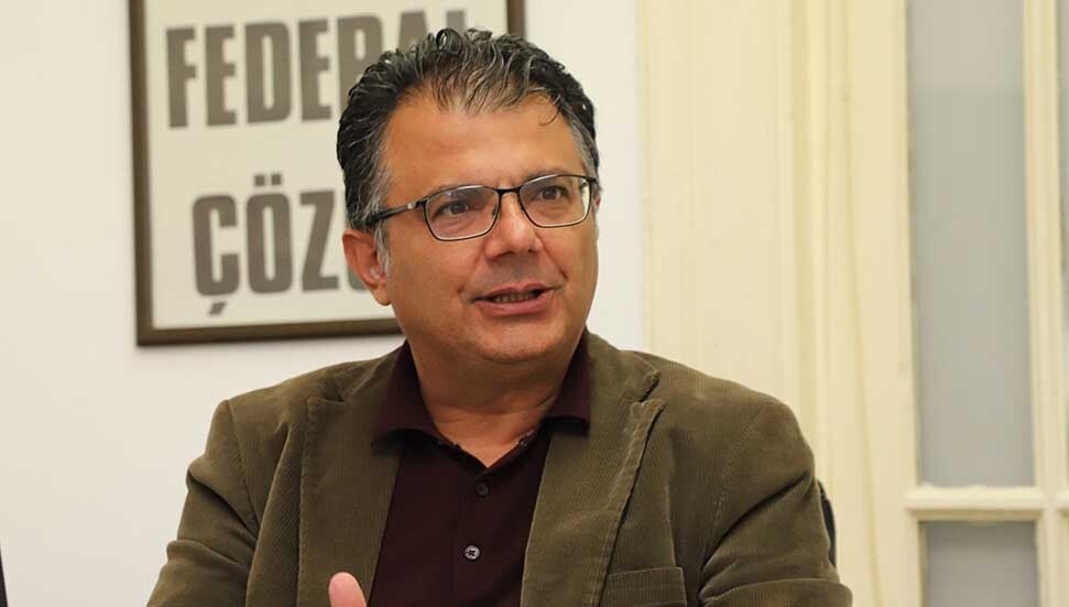 Asım Akansoy'dan Ersin Tatar'a: Ortaylı’yı Kıbrıs Türk halkını aşağılaması için mi davet ettiniz?