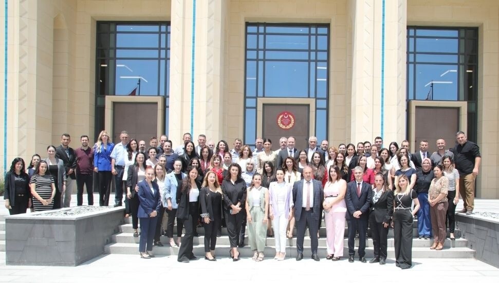 Meclis’te bayramlaşma: Gazze’ye barış, halka dayanışma mesajı