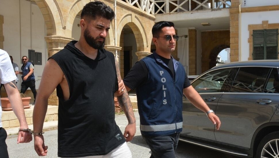 Kız arkadaşını darp etmekle itham edilen zanlı tutuklu yargılanacak!