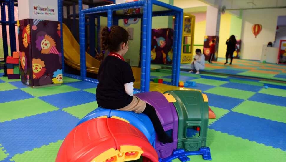 Gençlik Dairesi’nin özel gereksinimli çocuklara yönelik etkinlik