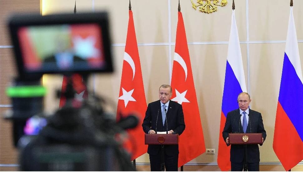 Rusya Devlet Başkanı Putin'den, Erdoğan'a "geçmiş olsun" telefonu