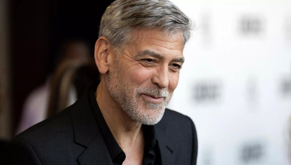 George Clooney açık artırma başlattı: Kazananla akşam yemeği yiyecek